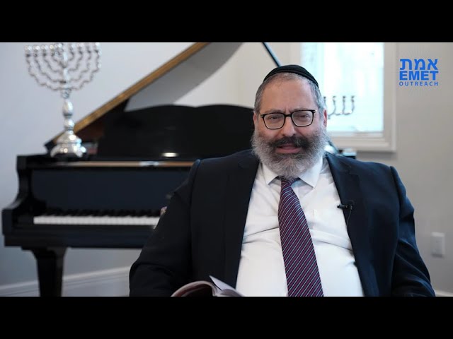Rabbi YY Jakobson – Chanukah – From Darkness to Light
