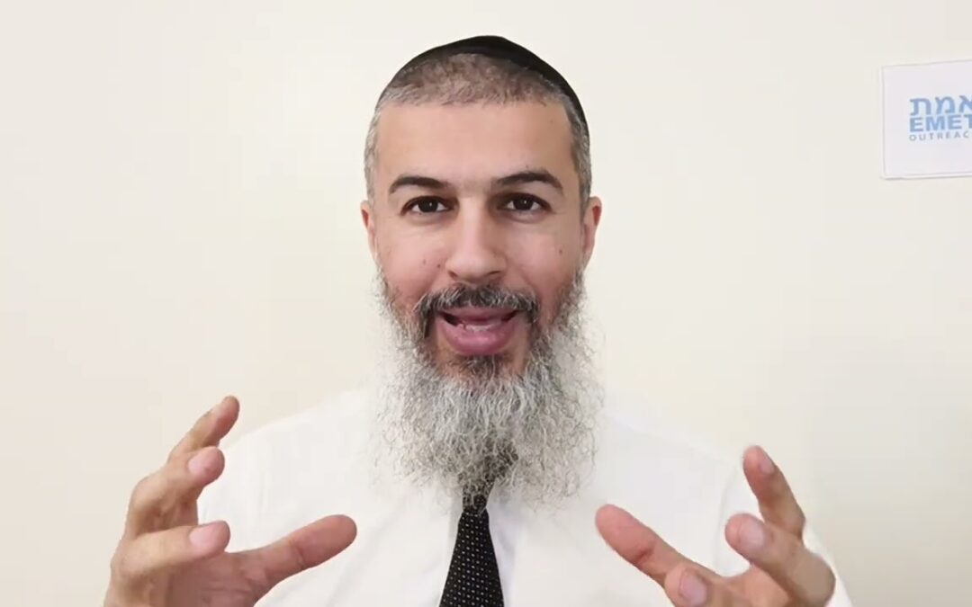 Tomer Devorah with Rabbi Avigdor Miller’s Commentary  10  Chapter 4  Lish’erit Nahalato  For the Rem