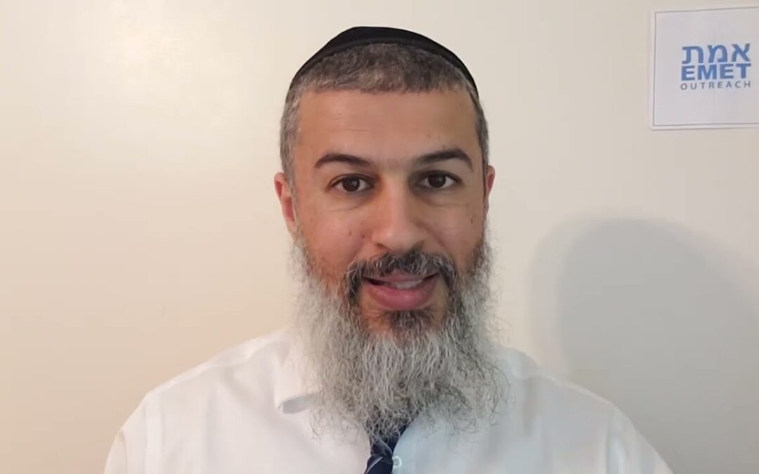 Tomer Devorah with Rabbi Avigdor Miller’s Commentary  3  Chapter 1   Mi Kel Kamocha   Hashem is Allm