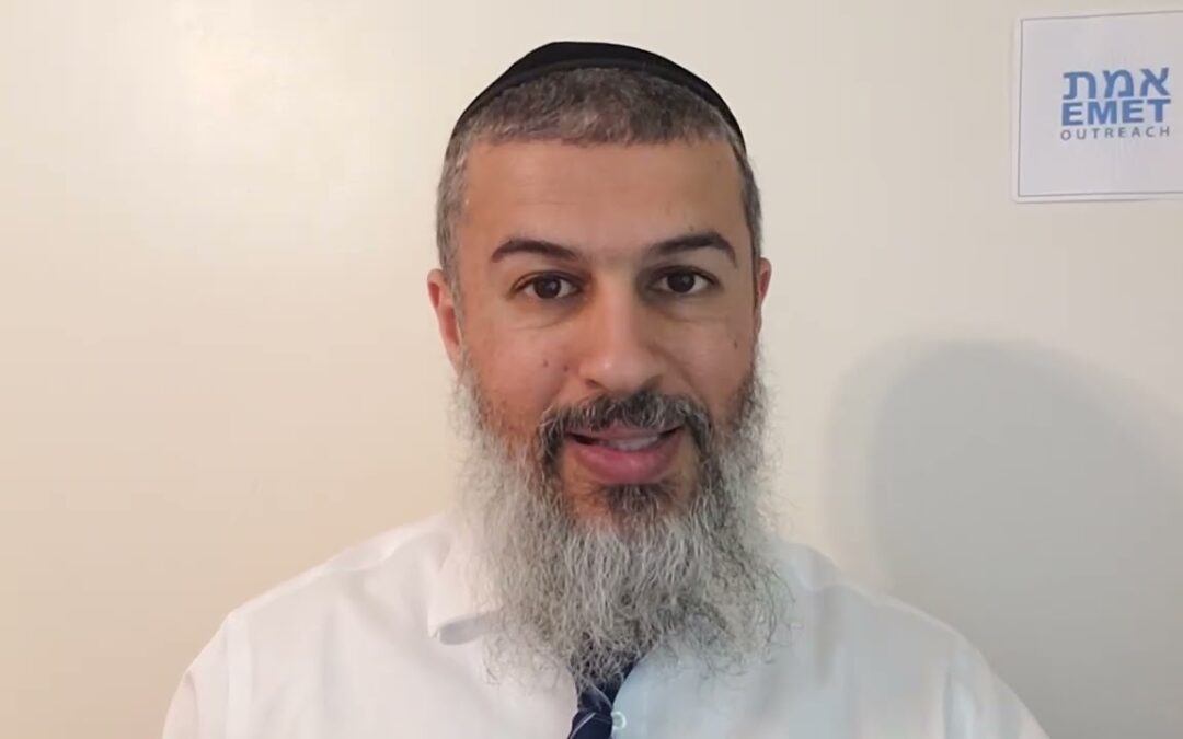 Tomer Devorah with Rabbi Avigdor Miller’s Commentary  3  Chapter 1   Mi Kel Kamocha   Hashem is Allm
