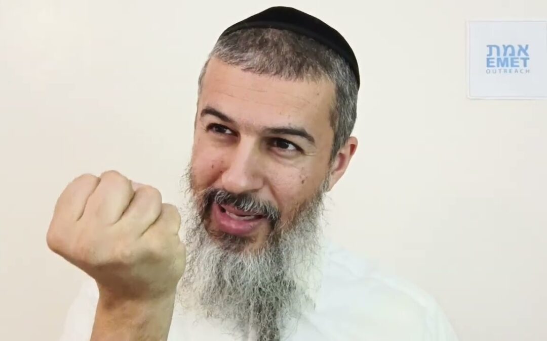 Tomer Devorah with Rabbi Avigdor Miller’s Commentary  16  Chapter 7  Yashuv Yerachamenu  God Will Ag